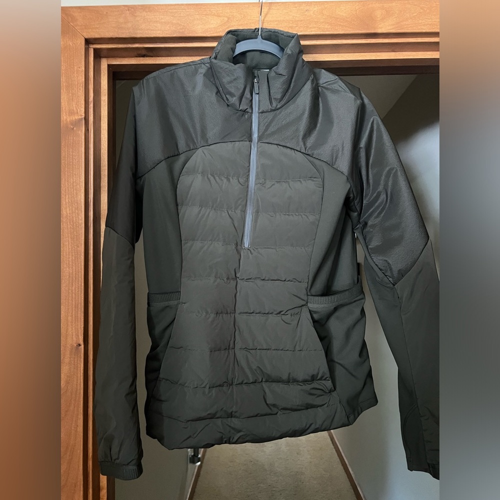 Women Lululemon jacket 3/4 zip never worn